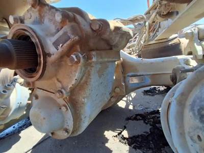 Meritor-Rockwell RD20145 Front Differential for a Meritor/Rockwell RD20145