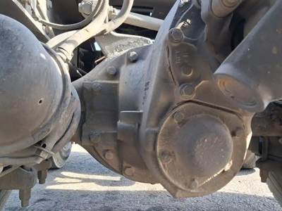 Meritor-Rockwell RD20145 Front Differential for a Meritor/Rockwell RD20145