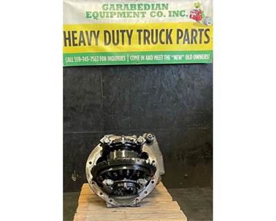 Meritor-Rockwell RD20145 Front Differential for a Freightliner CENTURY CLASS 120