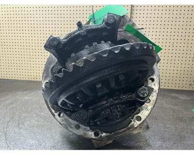 Meritor-Rockwell RP20145 Front Differential for a Kenworth T680
