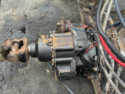 Meritor-Rockwell SQHD Front Differential for a Fabco WT6630D