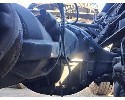 Paccar DX40 Front Differential for a Kenworth T680