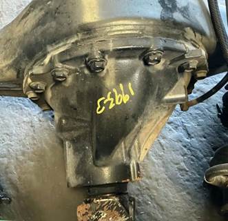 Alliance R21-4N Rear Differential for a Freightliner M2 106