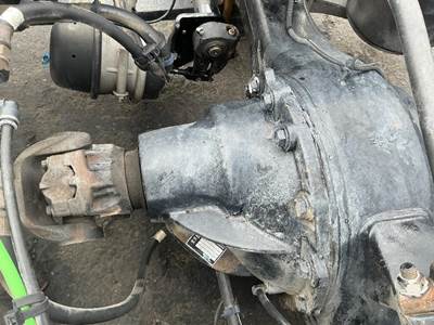 Alliance RT40-4N Rear Differential for a Freightliner Cascadia 125