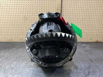 Alliance RT40-4NR Rear Differential for a Freightliner Cascadia 125