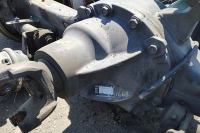 Alliance RT40-4NR Rear Differential for a Freightliner Cascadia 125