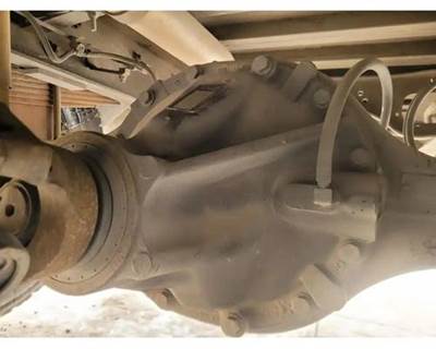 Axle Alliance RS13-2N Rear Differential for a Freightliner MT45 Chassis