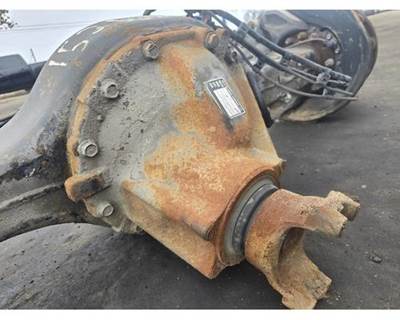 Axle Alliance RS15-2N Rear Differential for a Freightliner MT55 Chassis