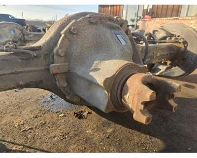 Axle Alliance RS15-2N Rear Differential for a Freightliner MT55 Chassis