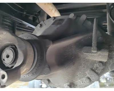 Axle Alliance RS15-2N Rear Differential for a Freightliner MT55 Chassis