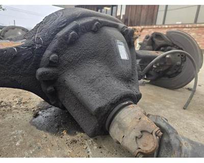 Axle Alliance RS15-2N Rear Differential for a Freightliner MT-55