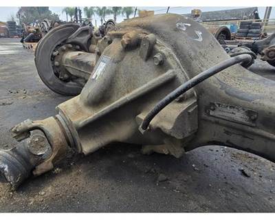 Axle Alliance RS15-2N Rear Differential for a Freightliner MT55 Chassis