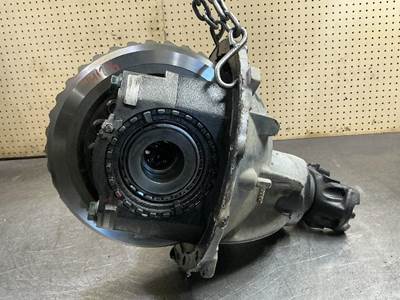Axle Alliance RT40-4NR Rear Differential for a Freightliner Cascadia 125