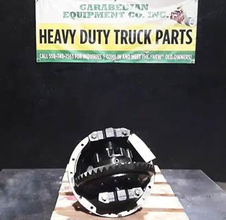 Spicer S150S Rear Differential for a International 4700