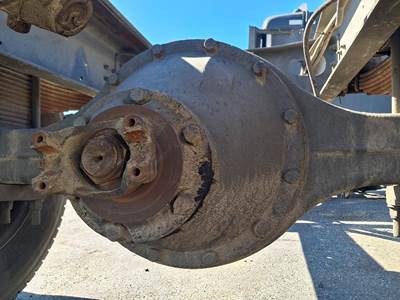 Dana-Spicer N175 Rear Differential for a International 4700