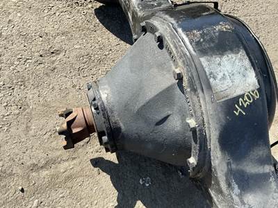 Dana-Spicer N175 Rear Differential for a International 4700