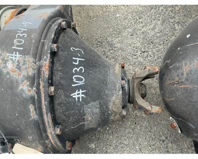 Dana-Spicer N175 Rear Differential for a International 4900