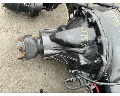 Detroit Rear Differential for a Freightliner M2 106
