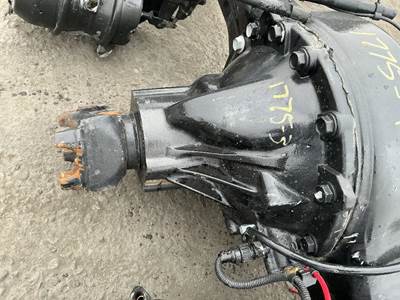 Detroit DA-RS20.0-4 Rear Differential for a Freightliner M2 106