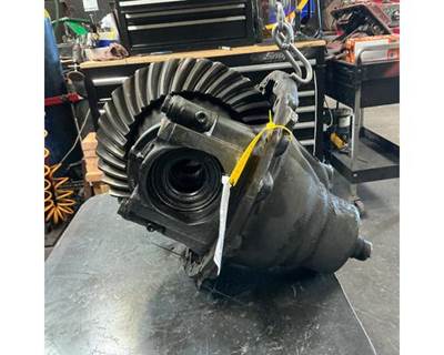 Detroit DA-RT-40.0-4S Rear Differential for a Freightliner