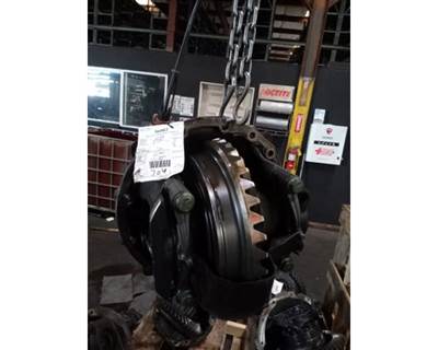 Detroit DA-RT-40.0-4T Rear Differential for a Freightliner Cascadia 126