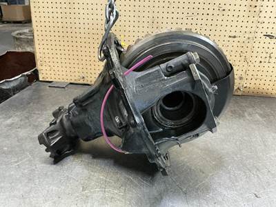 Detroit DA-RT40.0-4T Rear Differential for a Freightliner CASCADIA