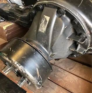 Eaton 17060S Rear Differential for a International 4200