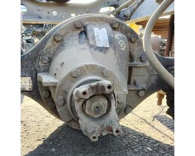 Eaton 17060S Rear Differential for a International 4300