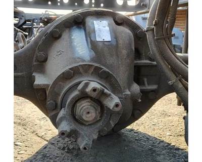 Eaton 17060S Rear Differential for a International 4300V
