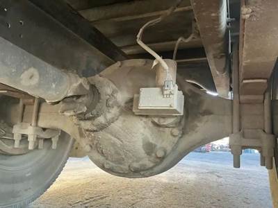 Eaton 17200 Rear Differential for a Ford F700