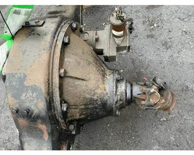 Eaton 17200 Rear Differential for a Ford F700