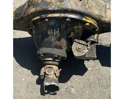 Eaton 17221 Rear Differential for a Ford F-750