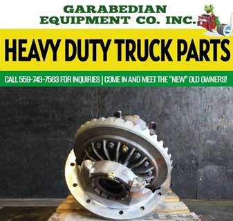 Eaton 19055-S Rear Differential