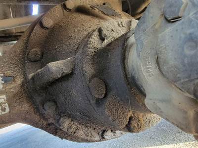 Eaton Rear Differential for a Kenworth T300