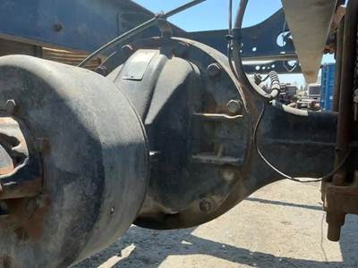 Eaton 21060S Rear Differential for a International 4200