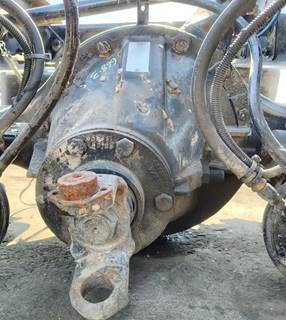 Eaton 23105S Rear Differential for a Freightliner FLD120