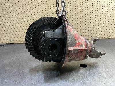 Eaton RSH40 Rear Differential for a Peterbilt 357