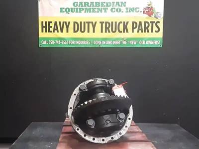 Spicer R40-156 Rear Differential for a International ProStar