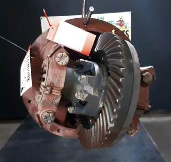 International RA351 Rear Differential