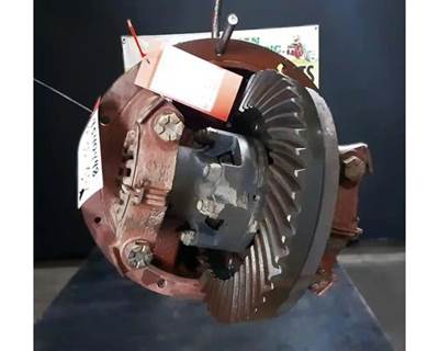 International RA351 Rear Differential
