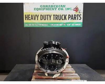 International RA44 Rear Differential