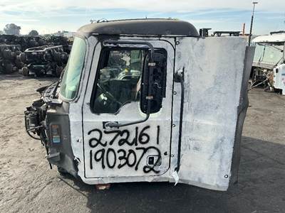 Mack Pinnacle CXU612 Rear Differential for a Mack CXU612