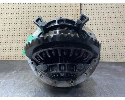 Meritor-Rockwell 186E Rear Differential for a Mack CH612