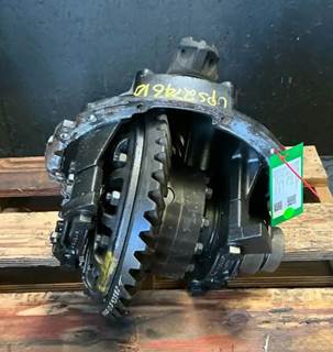 Meritor-Rockwell ME20165 Rear Differential for a Mack CXU633T