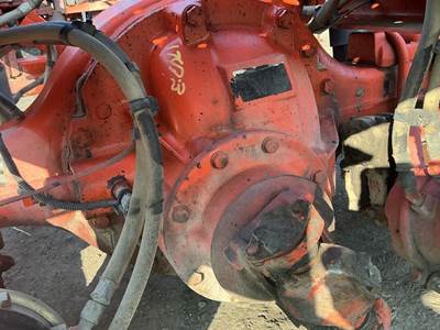 Meritor-Rockwell ME20165 Rear Differential for a Freightliner Cascadia 132