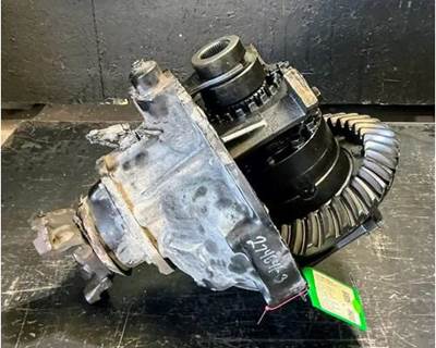 Meritor-Rockwell ME20165 Rear Differential for a Mack CXU633T
