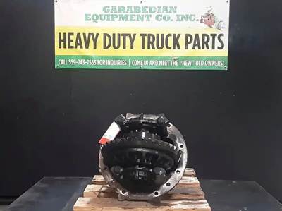 Meritor-Rockwell MR20143M Rear Differential for a Volvo VNL670