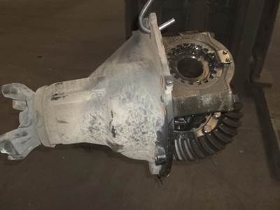 Meritor-Rockwell MR2014X Rear Differential for a Freightliner Cascadia 125