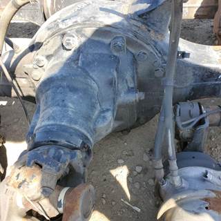 Meritor-Rockwell MR2014X Rear Differential for a Freightliner Cascadia 125