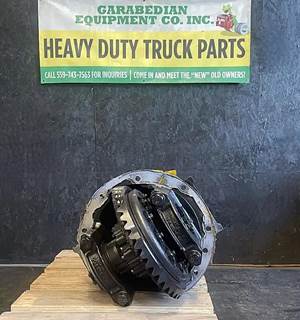 Meritor-Rockwell MR2014X Rear Differential for a Peterbilt 579